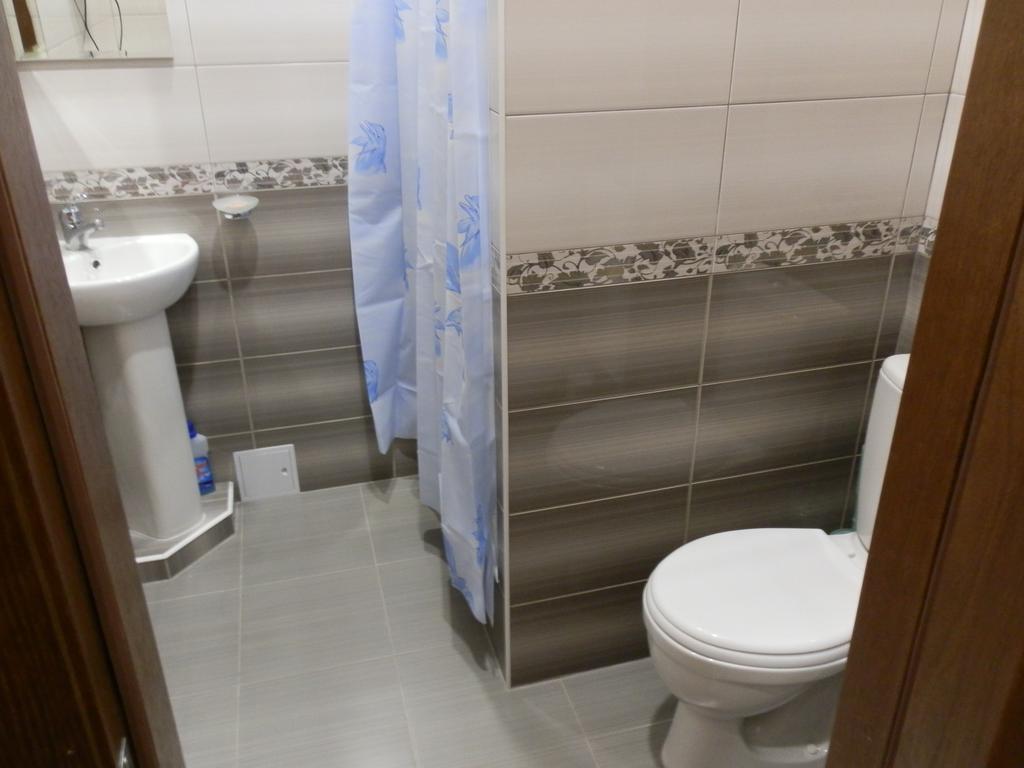 Apartment On Mykoly Ovodova Street Vinnytsia Ngoại thất bức ảnh
